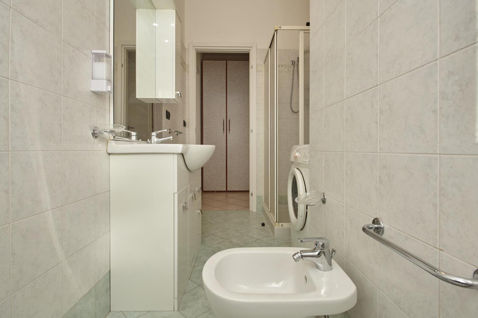 Casa Ospedale Asst Papa Giovanni Xxiii - Bg Centro Apartment Bergamo Bagian luar foto