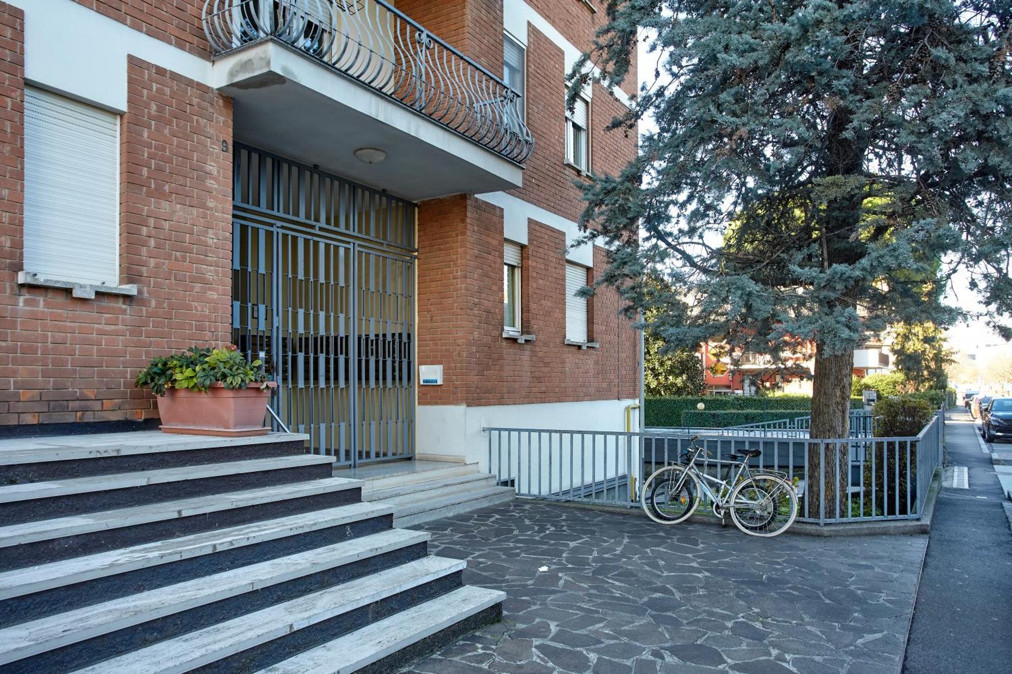 Casa Ospedale Asst Papa Giovanni Xxiii - Bg Centro Apartment Bergamo Bagian luar foto